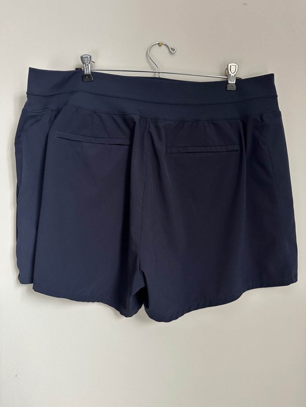 Athleta Brooklyn Navy High-Rise Athletic Shorts - Picture 2 of 8